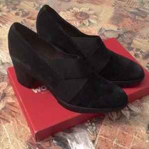 Wonder’s black pumps-like sneakers 39/US 8